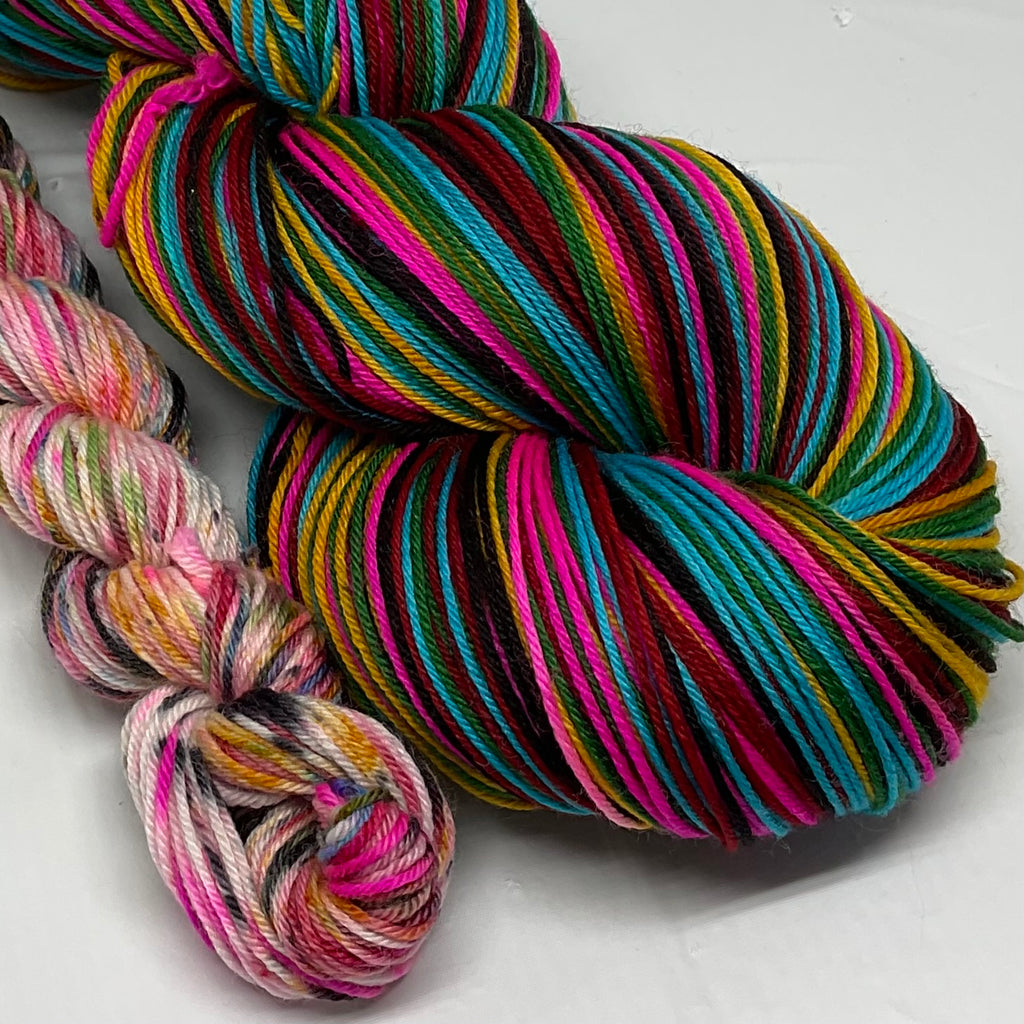 Dia de los Muertos Six Stripe Self Striping Yarn with Speckled Mini Skein