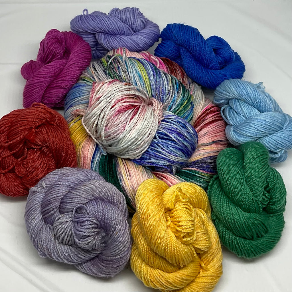 I’m Speaking Speckled Variegated Full Skein and Eight Mini Skeins Yarn Set