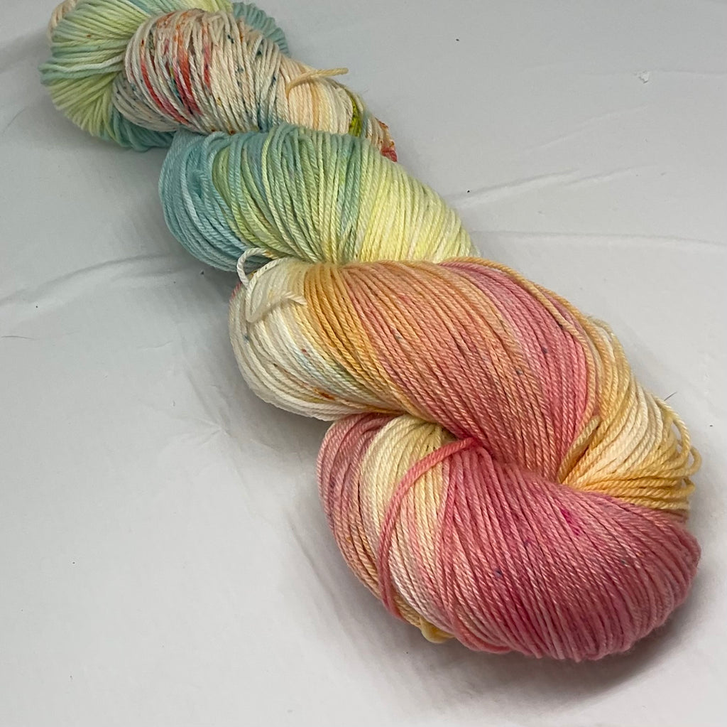 West Coast Summertime Variegated Speckles Yarn